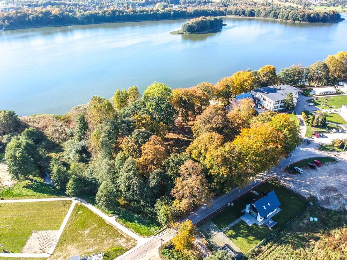 Domowy Zakatek Villa Tuchom Екстериор снимка